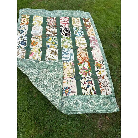 Vintage Kashmiri Handmade Quilt Green Size 57" x 76" Twin Throw Heriloom Ehtnic - Picture 10 of 10